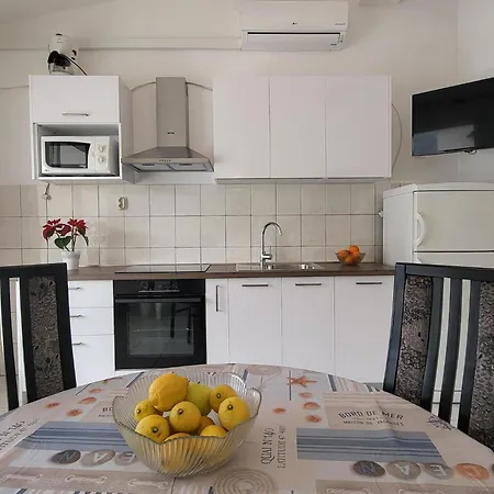 Apartments By The Sea Grebastica, Sibenik - 471 Room photo
